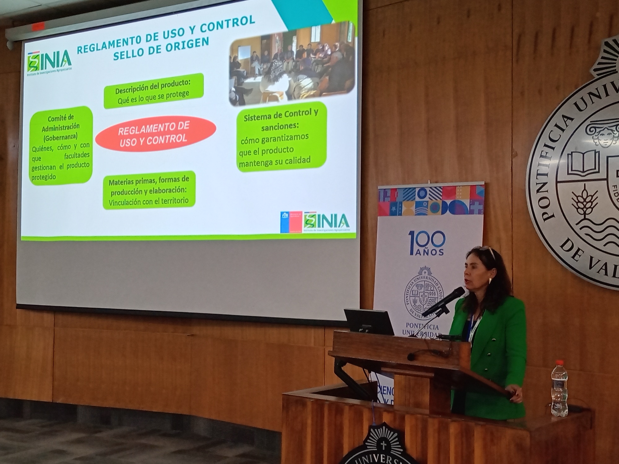 Verónica Arancibia durante su presentación en el Encuentro de Agrobiodiversidad